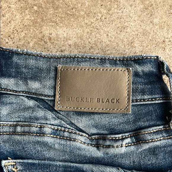 Buckle Black Blue Jeans - Picture 4 of 4